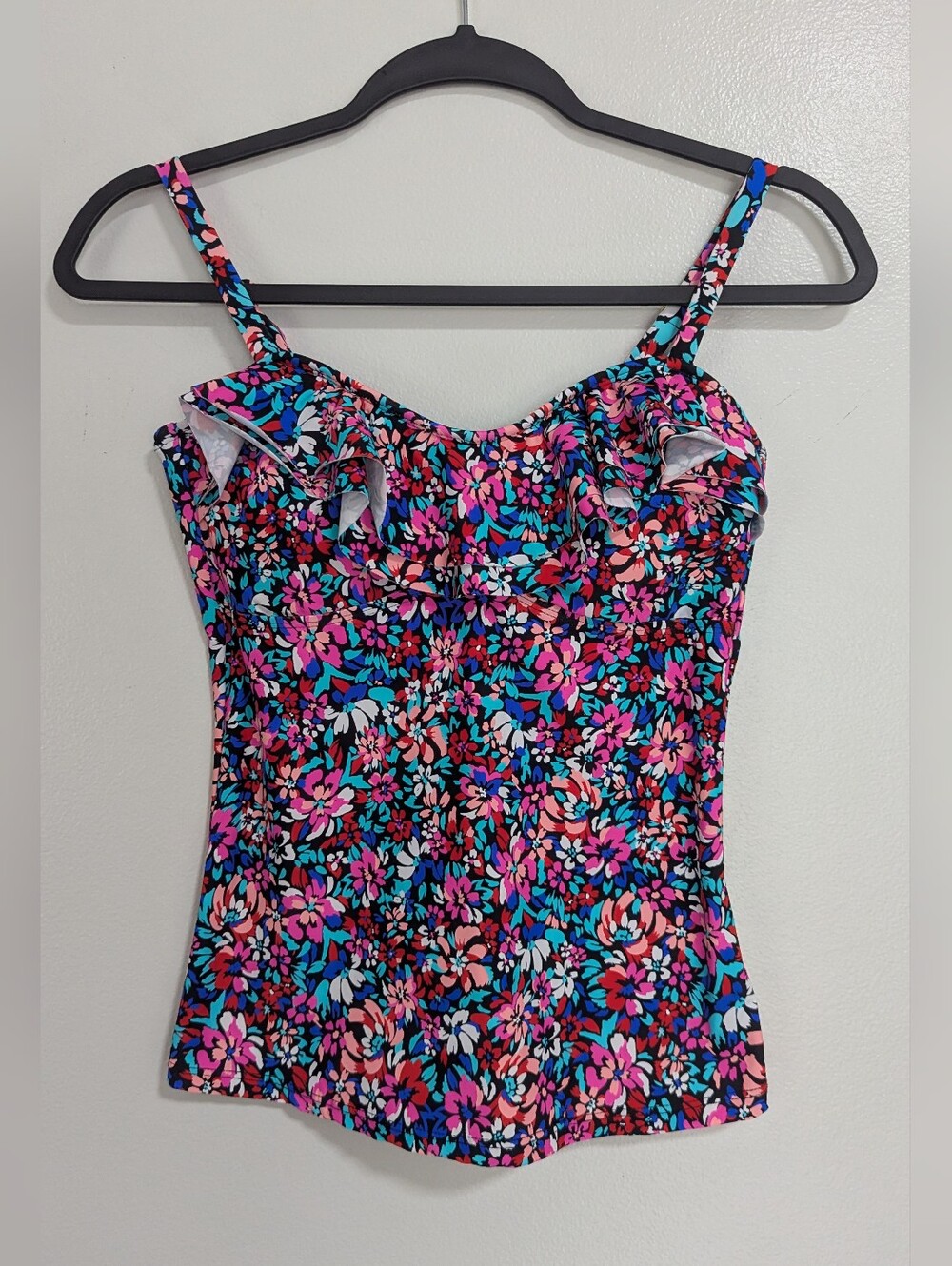 Leilani Size 8 Floral Ruffle Bust Tankini Bathing Suit Top Size 8